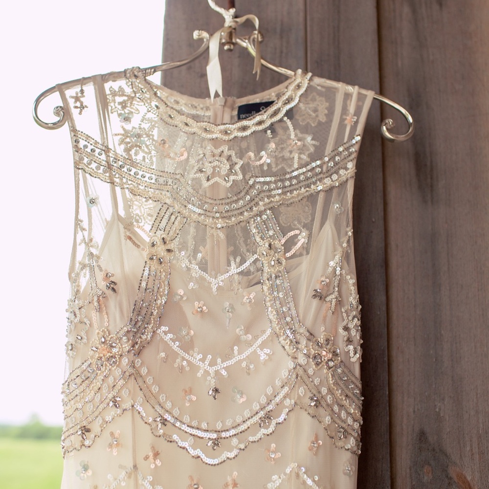 Needle and Thread BHLDN Cate Wedding Dress - Picture 4 of 11